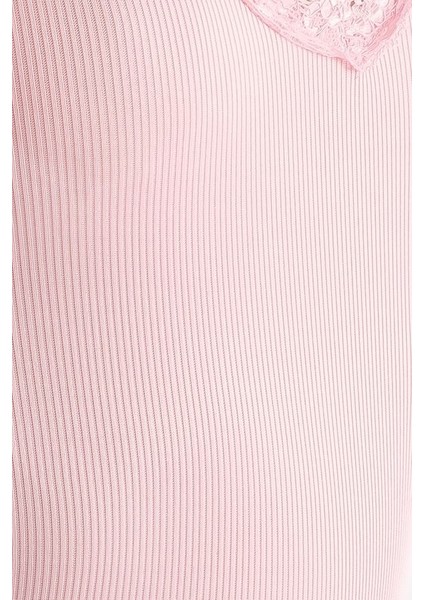 Kadın Dantel Detaylı V Yaka Kırpılmış Tank Top Pink indirimleri