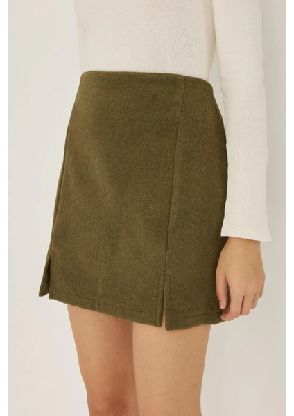 Kadın Yüksek Bel Yırtmaç Detaylı Mini Etek Yeşil modelleri