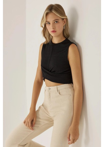 Kadın Çapraz Detaylı Örme Crop Atlet Black fiyatları