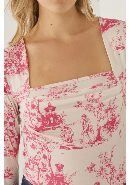 Kadın Büzgü Detaylı Desenli Üst Pink indirimleri