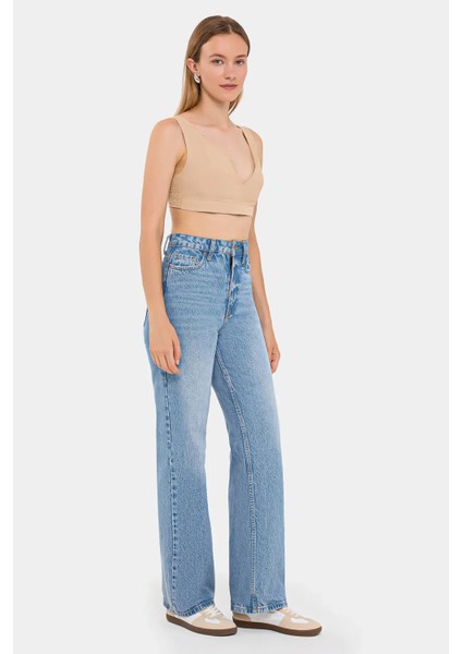 Kadın V-Yaka Kolsuz Dokuma Crop Top Natural modelleri