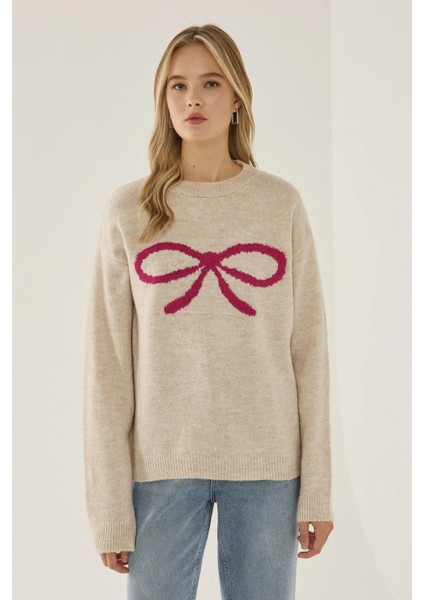 Kadın Fiyonk Desenli Relaxed Fit Triko Kazak Neon Pembe fırsatları