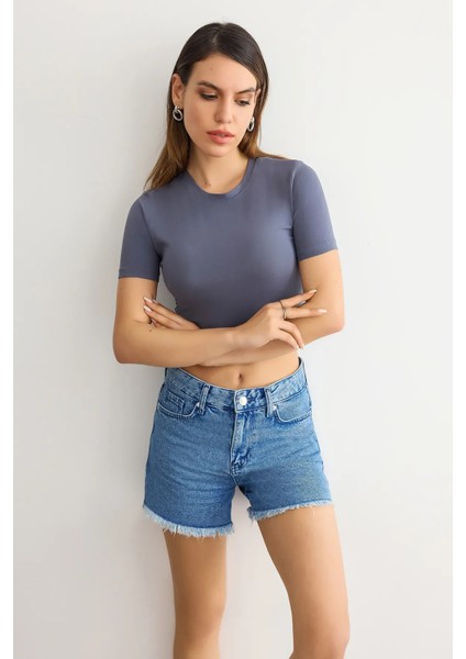 Kadın Bisiklet Yaka Temel Crop Top Grey