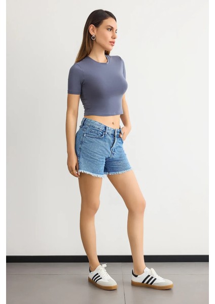 Kadın Bisiklet Yaka Temel Crop Top Grey modelleri