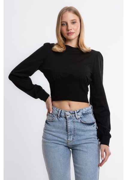 Kadın Yuvarlak Yaka Detaylı Uzun Kollu Kırpılmış Üst Siyah