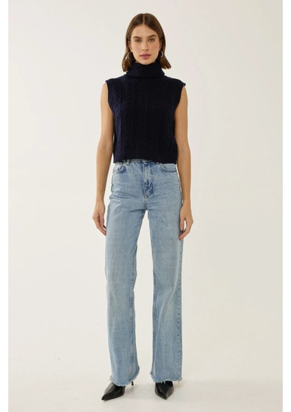 Kadın Saç Örgüsü Desenli Yüksek Yaka Örgü Süveter Kobalt Mavisi fiyatları