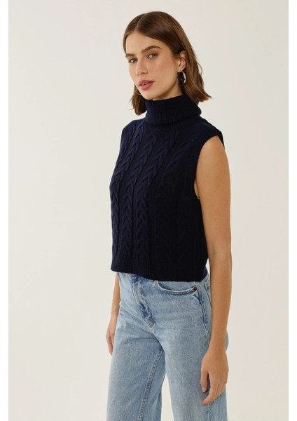 Kadın Saç Örgüsü Desenli Yüksek Yaka Örgü Süveter Kobalt Mavisi modelleri