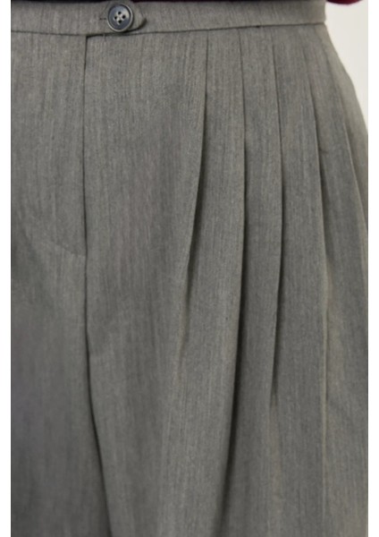 Kadın Pileli Geniş Paça Pantolon Grey