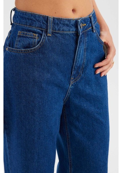 Kadın Yüksek Bel Düz Bacaklı Kot Pantolon Koyu Mavi Denim indirimleri