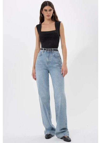 Kadın Drape Kare Yaka Bluz Siyah fiyatları