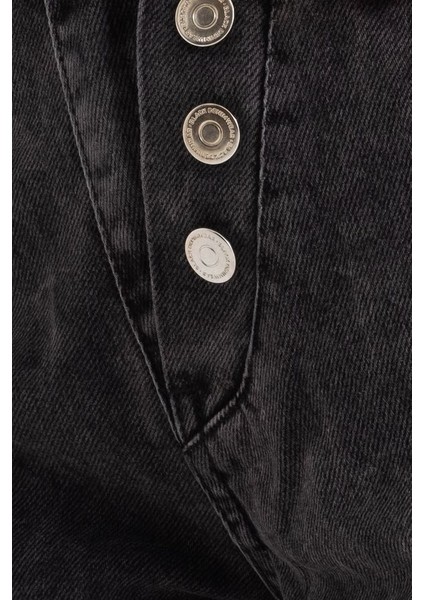 Kadın Düğme Detaylı Yüksek Bel Çift Katlı Jean Şort Gri fırsatları