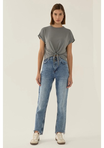 Kadın Basic Yuvarlak Yaka Kısa Tişört Gri indirimleri