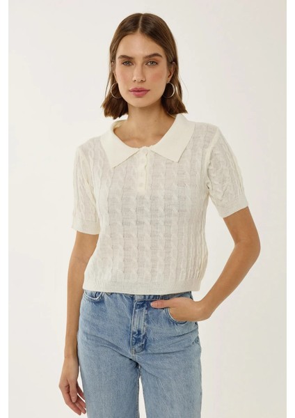 Kadın Saç Örgüsü Desenli Polo Yaka Triko Üst Natural