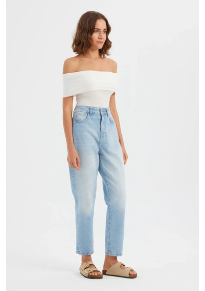 Kadın Omuz Dışı Toplama Askılı Vücut Çorap Üst White modelleri