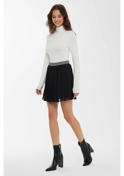 Kadın Pileli Mini Etek Black fiyatları