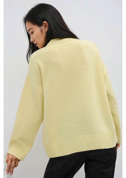 Kadın Bisiklet Yaka Relax Fit Yumuşak Triko Kazak Limon Sarısı fırsatları