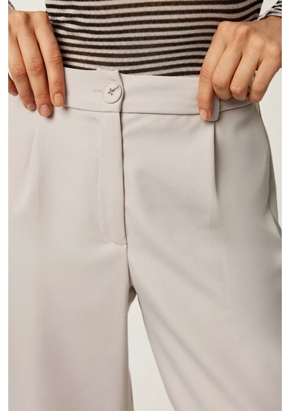 Kadın Düz Paça Pantolon Natural indirimleri