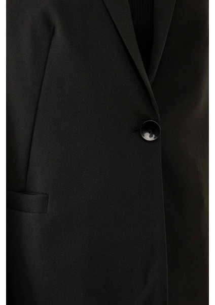Kadın Astar Detaylı Blazer Siyah indirimleri