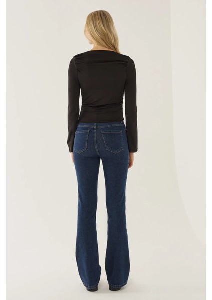 Kadın Drape Detaylı Top Siyah fırsatları