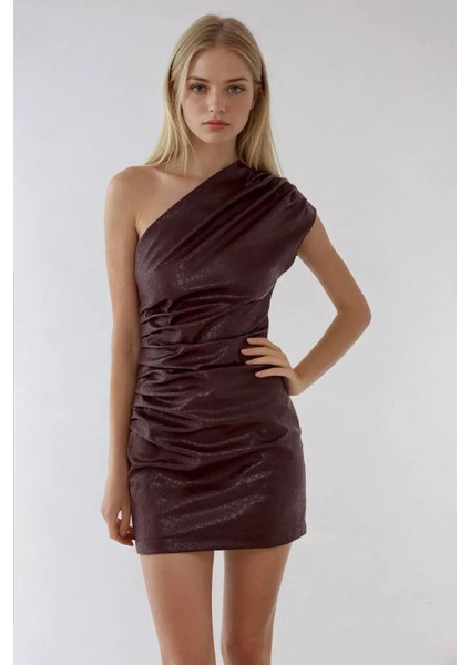 Kadın Tek Kollu Timsah Desenli Suni Deri Mini Elbise Brown modelleri