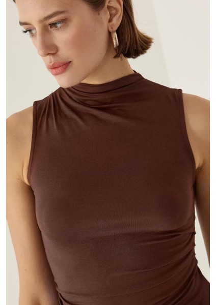 Kadın Drapeli Sıfır Kol Bluz Brown modelleri