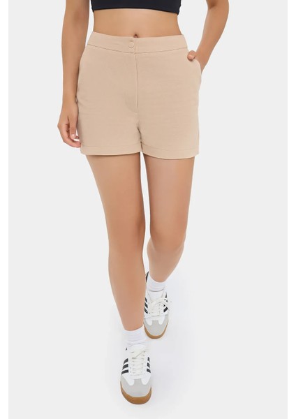 Kadın Düğmeli Bermuda Şortlar Bej Doğal fiyatları