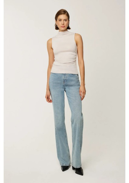 Kadın Drapeli Sıfır Kol Bluz Natural fiyatları