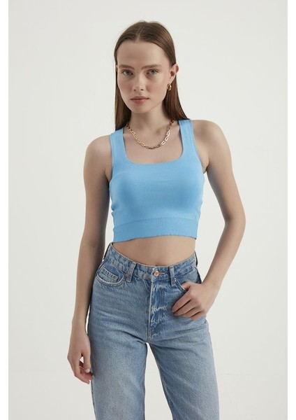 Kadın Kare Yaka Kolsuz Temel Dokuma Crop Top Blue fiyatları