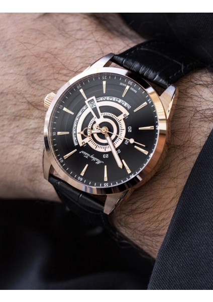 H711PN Erkek Kol Saati modelleri