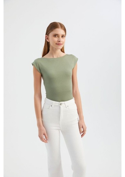 Kadın Arka Kesikli Yuvarlak Yaka Vücut Hugging Üst Yeşil modelleri