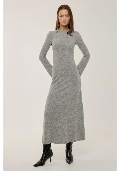 Kadın Yuvarlak Yaka Desenli Maxi Elbise Grey