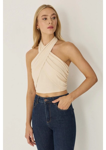 Kadın Kısa Choker Yaka Üst Natural modelleri