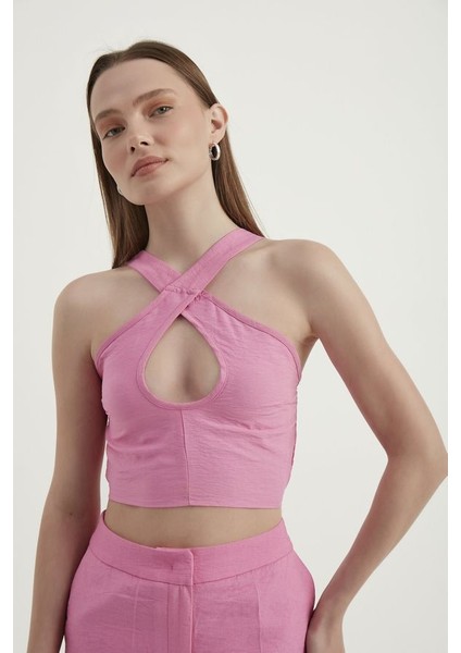 Kadın Sırtı Kesik Halter Crop Top Pink
