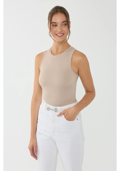 Kadın Basic Crop Top Natural indirimleri