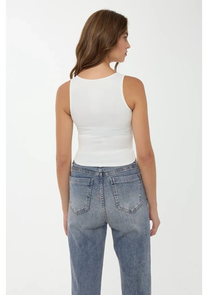 Kadın Düğme Detaylı Crop Üst White