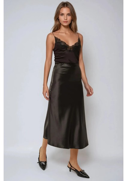 Kadın Yüksek Bel Saten Midi Etek Black fırsatları