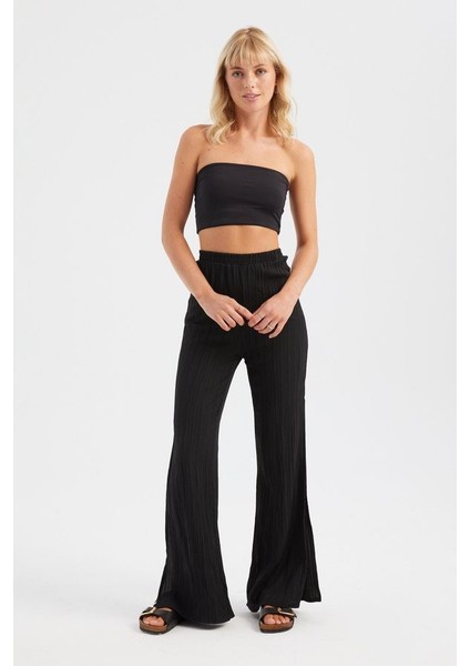 Kadın Yüksek Bel Yan Kesimli Satende Büzgülü Bol Paça Pantolon Black fiyatları