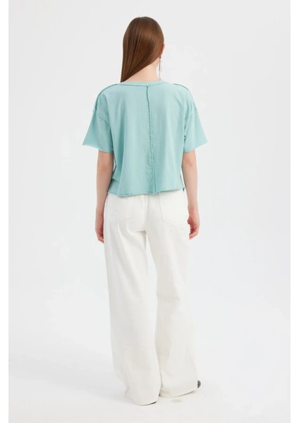 Kadın Temel Dokuma Yuvarlak Yaka Kısa Kollu T-Shirt Mavi fırsatları