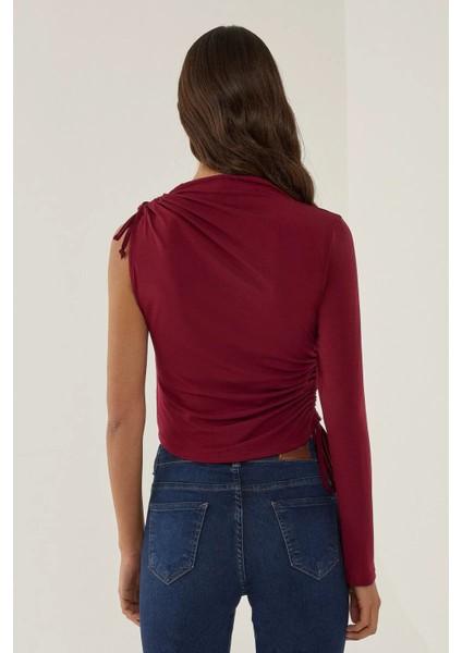 Kadın Büzgü Detaylı Tek Omuz Kısa Bluz Red fırsatları