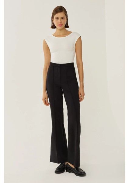 Kadın Sırtı Açık Crop Top Beyaz indirimleri