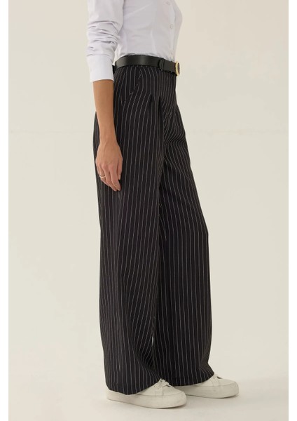 Kadın Yüksek Bel Çizgili Düz Paça Pantolon Siyah modelleri