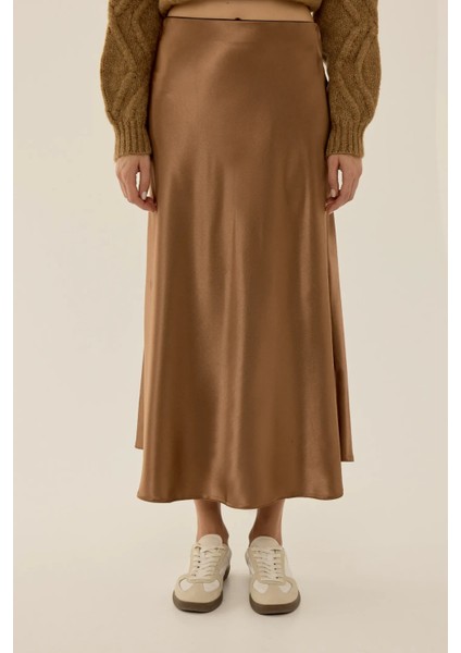 Kadın Yüksek Bel Saten Midi Etek Mocha Kahvesi fiyatları