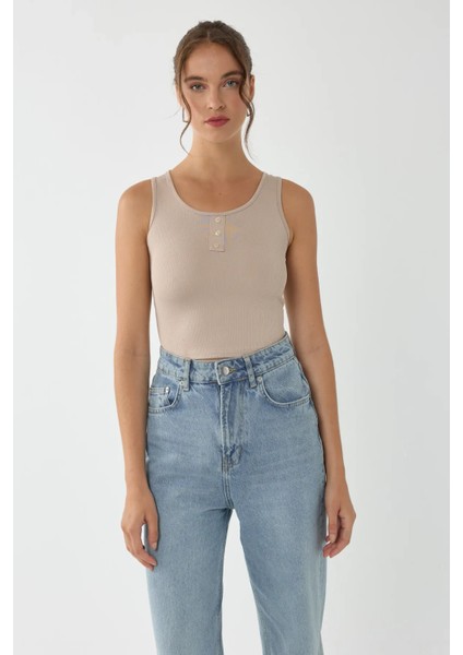 Kadın Düğme Detaylı Crop Üst Natural indirimleri