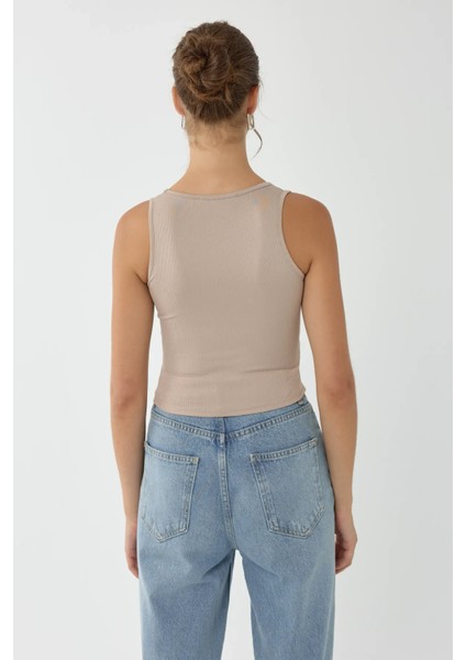 Kadın Düğme Detaylı Crop Üst Natural
