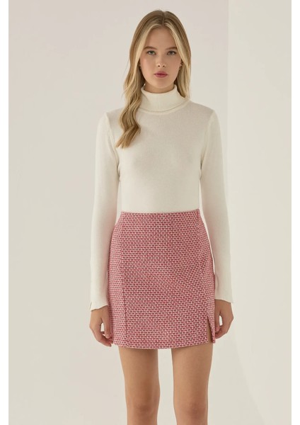 Kadın Yırtmaçlı Düz Mini Etek Red modelleri