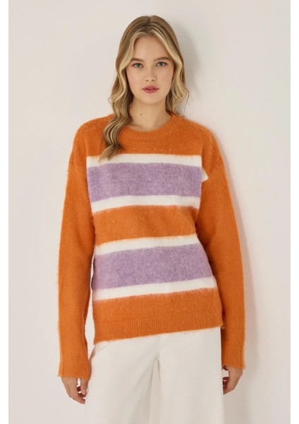 Kadın Relaxed Fit Renkli Çizgili Triko Kazak Neon Pembe