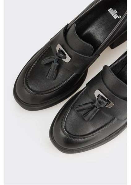 Siyah Deri Kadın Günlük Ayakkabı fırsatları