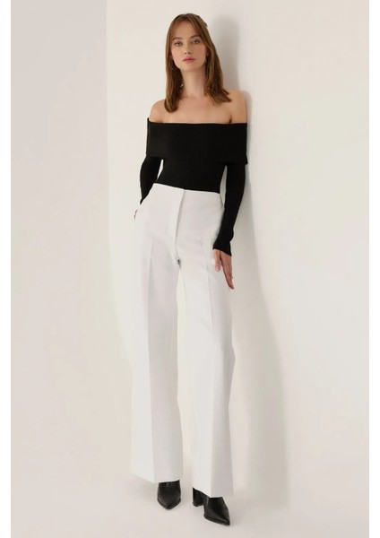 Kadın Omuz Açık Madonna Yaka Triko Üst Siyah modelleri