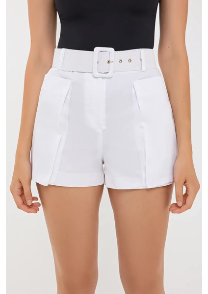 Kadın Cebi ve Kuşak Detaylı Pamuk Yüksek Bel Şort Beyaz
