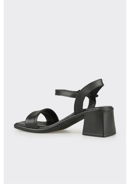 Siyah Deri Kadın Topuklu Sandalet modelleri